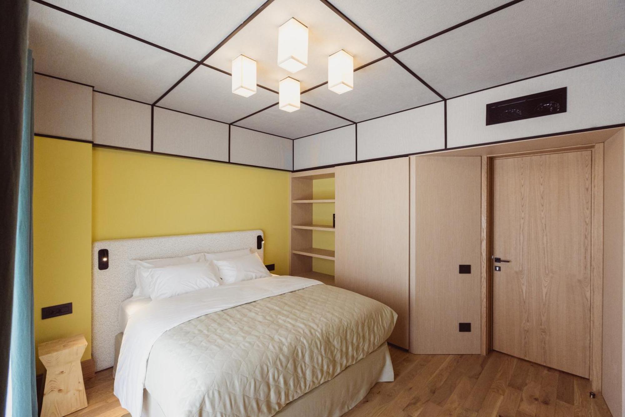 Aparthotel Craiova Exterior photo